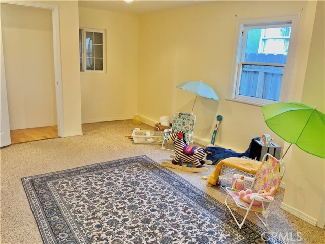 Detail Gallery Image 22 of 24 For 904 Solano, Albany,  CA 94706 - 2 Beds | 1 Baths