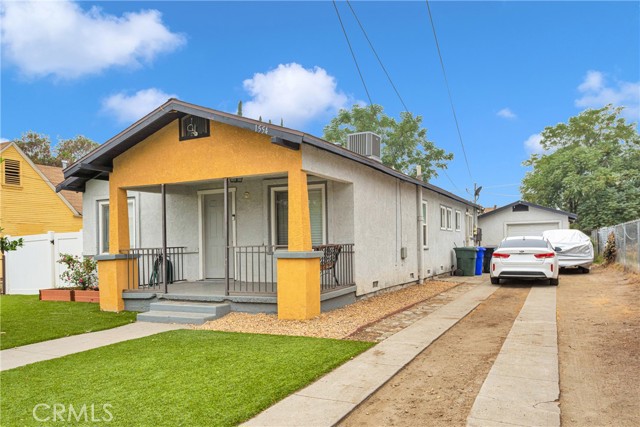 1554 N Sierra Way, San Bernardino CA: https://media.crmls.org/medias/a85a4120-c090-47fe-b11b-eaff6924ebf2.jpg