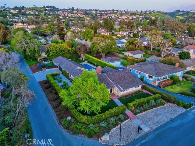 2400 Chelsea Road, Palos Verdes Estates, California 90274, 5 Bedrooms Bedrooms, ,3 BathroomsBathrooms,Residential,Sold,Chelsea,SB23068322