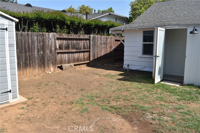 231 W Railway Street, San Dimas CA: https://media.crmls.org/medias/a85a8425-9a24-4dae-b435-9cd261877091.jpg