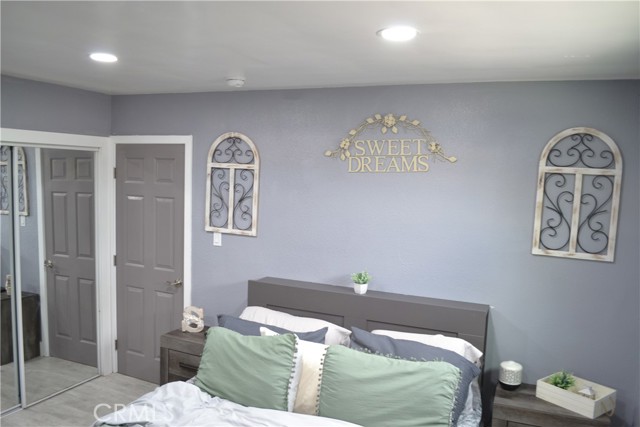 11068 Penrose, Sun Valley CA: https://media.crmls.org/medias/a85b1c80-25ea-4911-b197-62251bd0e0b5.jpg