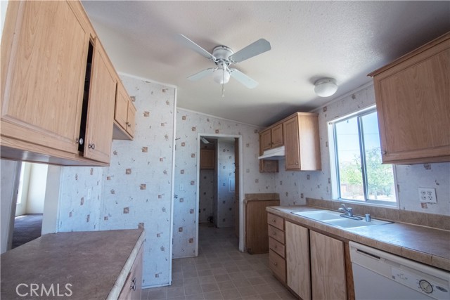 Detail Gallery Image 15 of 16 For 6386 Del Monte, Yucca Valley,  CA 92284 - 4 Beds | 2 Baths
