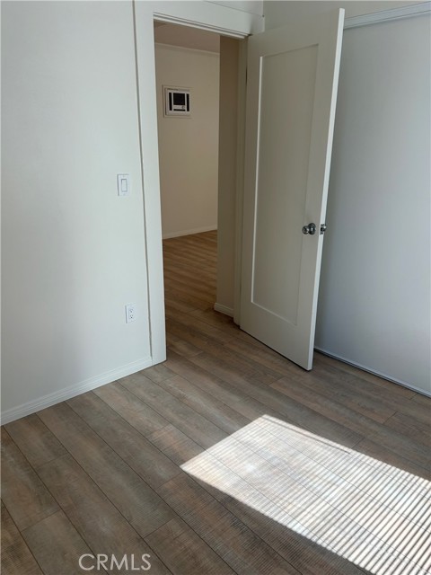 Detail Gallery Image 6 of 12 For 706 Highland Ave #2,  Manhattan Beach,  CA 90266 - 1 Beds | 1 Baths