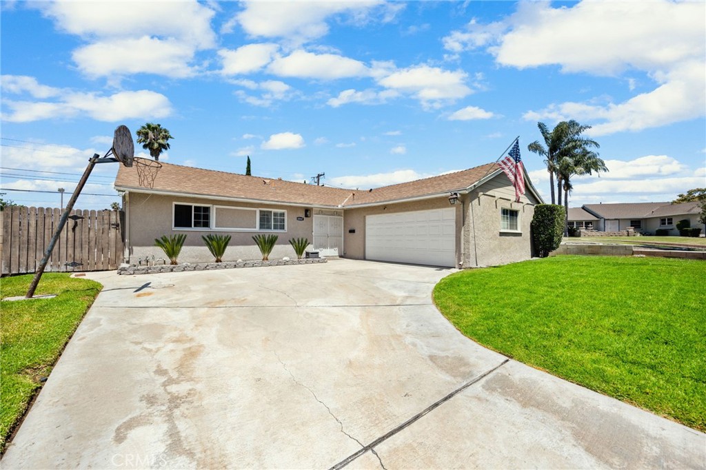 6867 Morningside