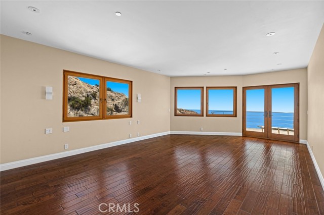 24517 Piuma Road, Malibu CA: https://media.crmls.org/medias/a85d236b-a1c5-4df6-96e3-b8f6b35bd62a.jpg