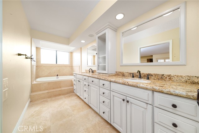 Detail Gallery Image 16 of 32 For 28231 Tinajo, Mission Viejo,  CA 92692 - 4 Beds | 2/1 Baths