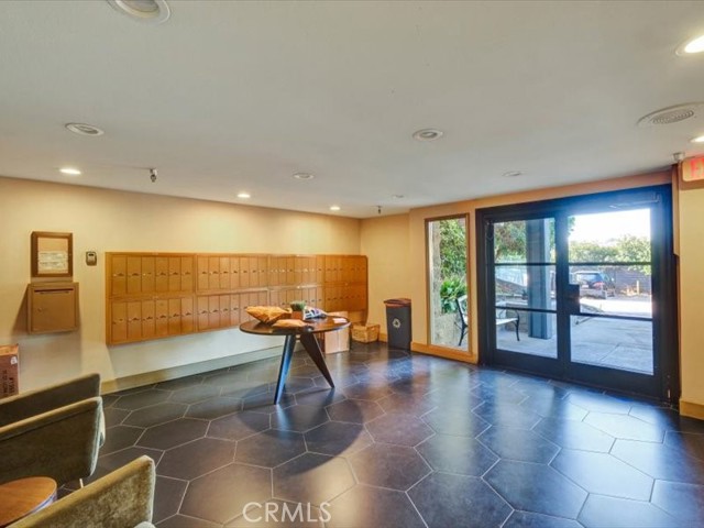 Detail Gallery Image 7 of 44 For 2929 Waverly, Los Feliz,  CA 90039 - 1 Beds | 2 Baths