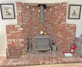 Detail Gallery Image 14 of 51 For 42930 Lake Hughes Rd, Lake Hughes,  CA 93532 - 6 Beds | 4 Baths