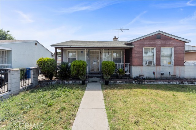 10443 E Zamora Avenue, Los Angeles CA: https://media.crmls.org/medias/a85f88df-5d5f-4435-b939-ecba87c8aecb.jpg
