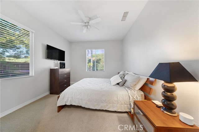 27126 Coral Bells Way, Murrieta CA: https://media.crmls.org/medias/a85fb903-c4c5-4b3c-af06-1e0077b25d9c.jpg