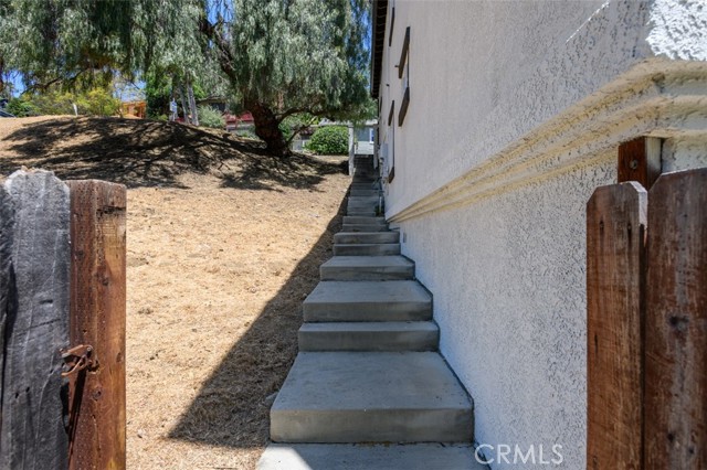 Detail Gallery Image 34 of 38 For 1515 Indiana Ave, South Pasadena,  CA 91030 - 5 Beds | 3/1 Baths