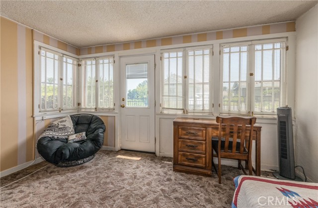 11460 Terracina Blvd, Redlands CA: https://media.crmls.org/medias/a8607a4c-b59b-4222-8b8f-56fb59bd4fcc.jpg
