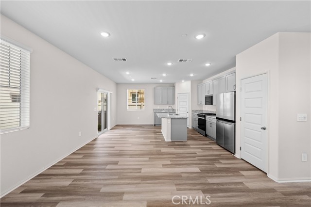 28577 Via Roble, Temecula CA: https://media.crmls.org/medias/a8608bd6-8afe-46b9-bfc1-90b11bbe04b1.jpg