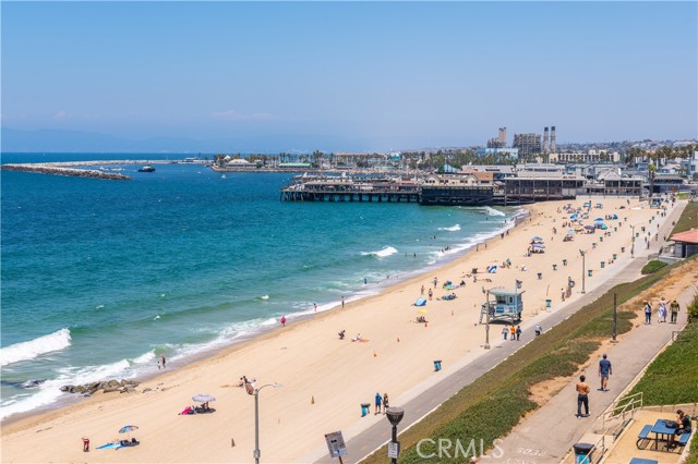 Detail Gallery Image 49 of 66 For 555 Esplanade #320,  Redondo Beach,  CA 90277 - 2 Beds | 2 Baths
