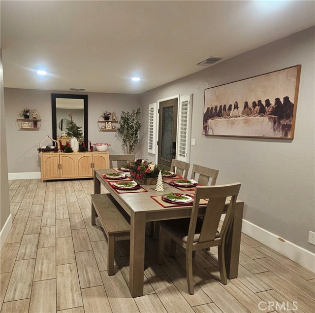 Image 6 of 61 For 7556 Frazer  