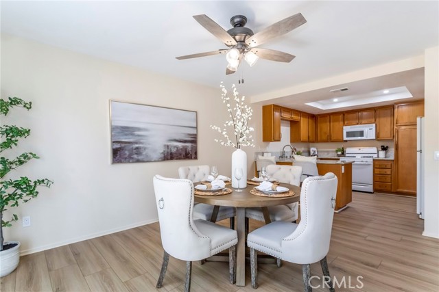 Detail Gallery Image 20 of 73 For 25120 Steinbeck Ave a,  Stevenson Ranch,  CA 91381 - 3 Beds | 2/1 Baths