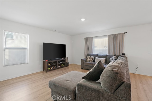 Detail Gallery Image 9 of 22 For 28440 Dusky Willow, Nuevo,  CA 92567 - 3 Beds | 2/1 Baths