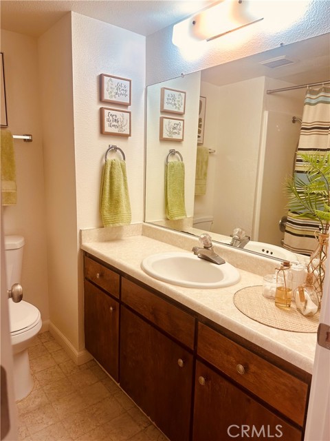 Detail Gallery Image 6 of 11 For 1412 N Cherry #9,  Chico,  CA 95926 - 3 Beds | 2 Baths