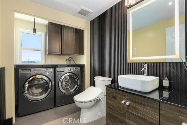 Detail Gallery Image 14 of 32 For 13236 Fiji Way #B,  Marina Del Rey,  CA 90292 - 2 Beds | 2/1 Baths