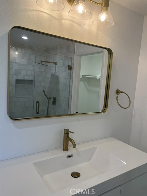 Detail Gallery Image 28 of 43 For 6401 E Nohl Ranch Rd #78,  Anaheim,  CA 92807 - 4 Beds | 2/1 Baths