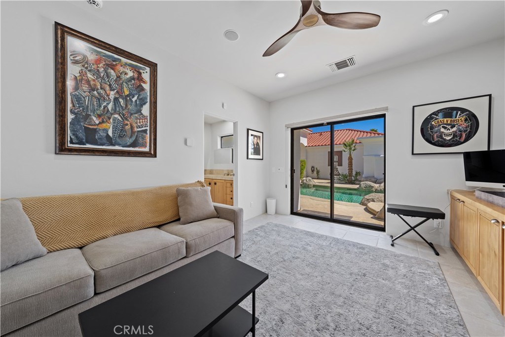 MLS #OC24146665 img 40