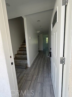 Detail Gallery Image 3 of 32 For 1130 Browning, Los Angeles,  CA 90037 - 3 Beds | 3/1 Baths