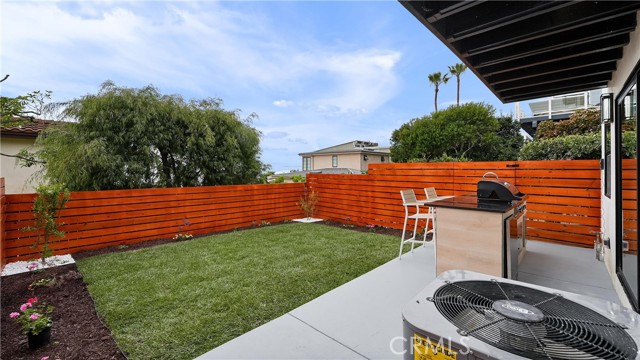 Detail Gallery Image 39 of 55 For 1095 Miramar, Laguna Beach,  CA 92651 - 3 Beds | 2 Baths