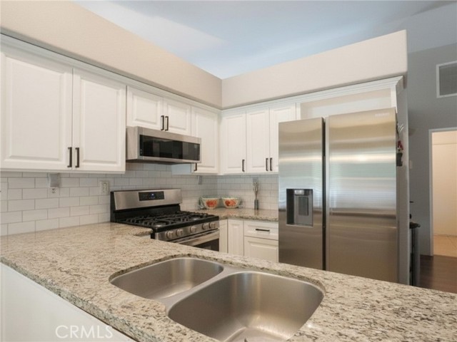 Image 13 of 19 For 69320 Cypress Road