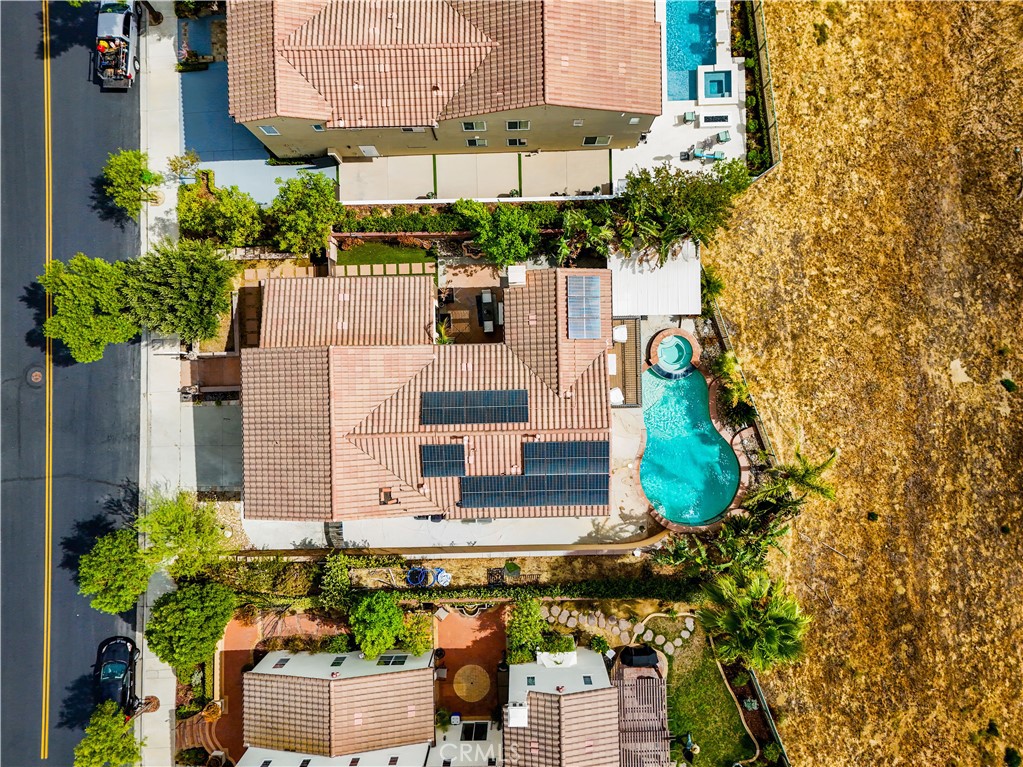 https://media.crmls.org/medias/a8670765-37ee-4556-a391-f548dd04c959.jpg?preset=X-Large