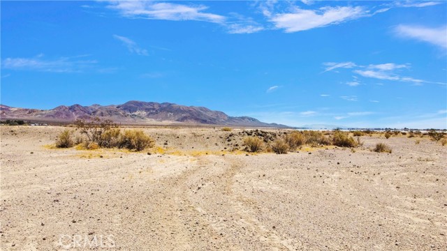 Detail Gallery Image 8 of 13 For 36555 Ghost Town Rd, Yermo,  CA 92398 - – Beds | – Baths
