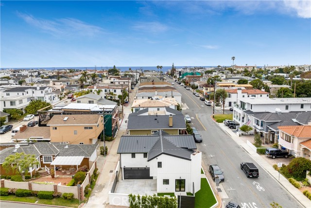 526 Longfellow Avenue, Hermosa Beach, California 90254, 3 Bedrooms Bedrooms, ,3 BathroomsBathrooms,Residential,Sold,Longfellow,SB23070264