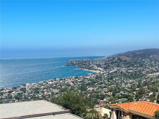 1089 Baja St, Laguna Beach, CA 92651