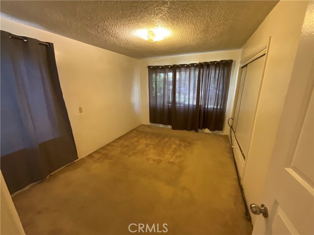 Detail Gallery Image 6 of 20 For 2085 Fashion Ave, Long Beach,  CA 90810 - 2 Beds | 1 Baths