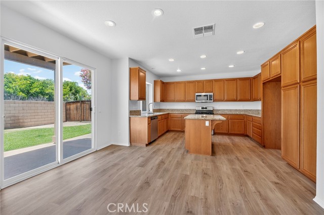 Detail Gallery Image 8 of 30 For 1984 Bronte Rd, San Jacinto,  CA 92583 - 5 Beds | 3 Baths