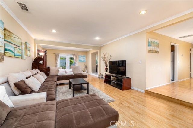 Image 3 for 2019 W Cris Ave, Anaheim, CA 92804