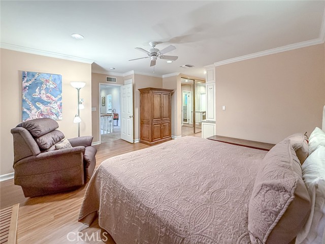 17512 Superior Street photo 46