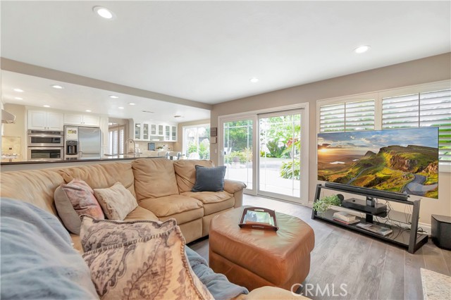 Detail Gallery Image 13 of 69 For 24651 Royale Ridge, Laguna Niguel,  CA 92677 - 5 Beds | 3 Baths