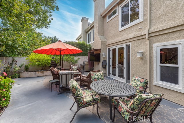 5687 Tanner Ridge Avenue photo 4
