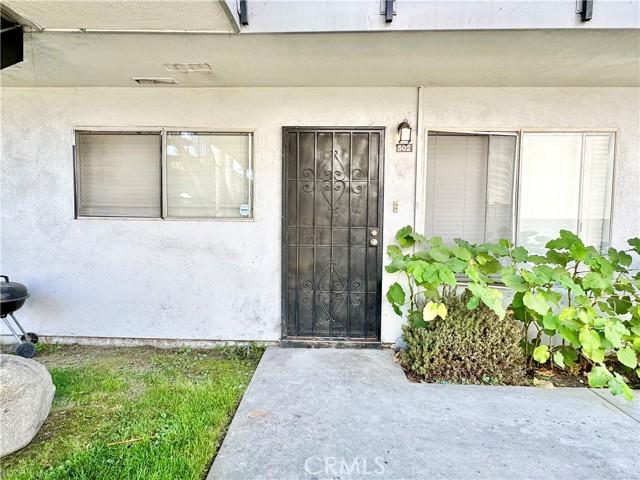 5500 Ackerfield Ave #502, Long Beach, CA 90805