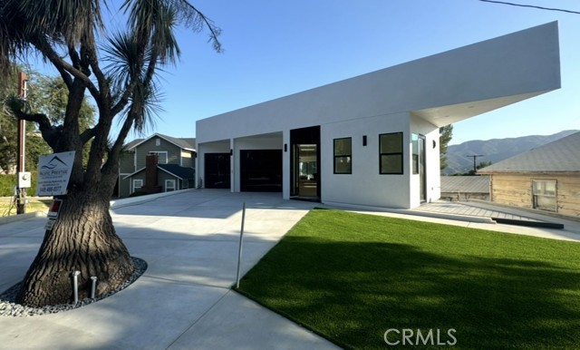 Front Image Thumbnail for CRPW25250144