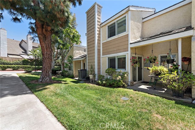 Detail Gallery Image 28 of 30 For 3340 E Collins Ave #30,  Orange,  CA 92867 - 3 Beds | 2/1 Baths