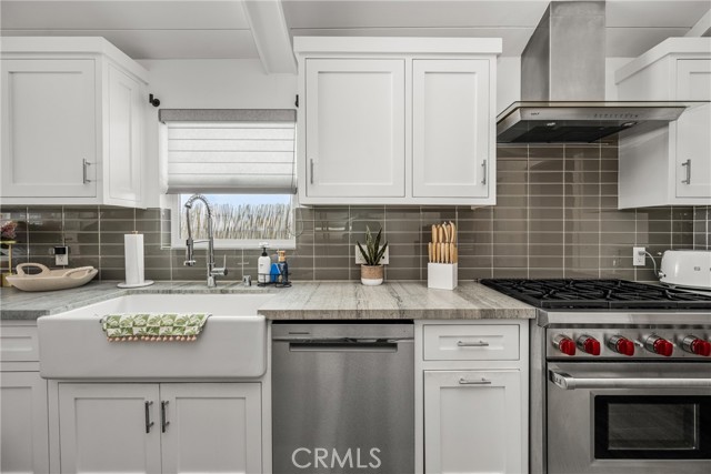 Detail Gallery Image 27 of 53 For 306 Alvarado Pl, Newport Beach,  CA 92661 - 3 Beds | 2 Baths