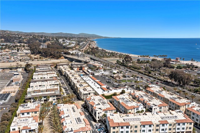 769 Doheny Way, Dana Point CA: https://media.crmls.org/medias/a86bc66f-8bb8-4dcb-bb10-98005d0186e5.jpg