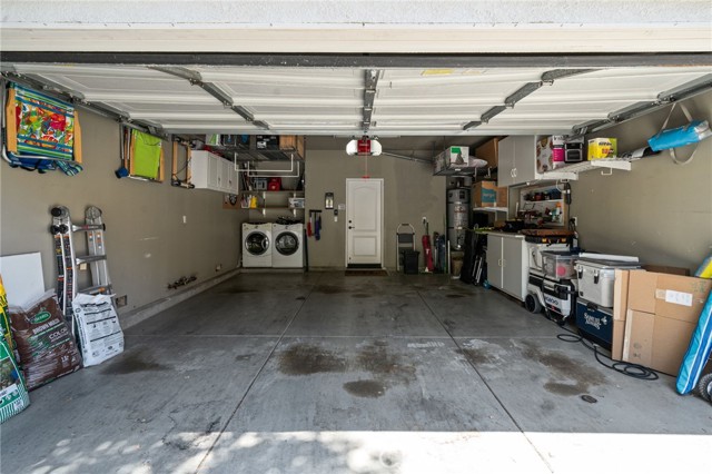 Detail Gallery Image 35 of 35 For 16741 Tim Ln, Van Nuys,  CA 91406 - 4 Beds | 3 Baths