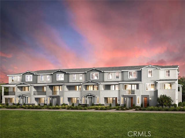 Front Image Thumbnail for CROC25267123