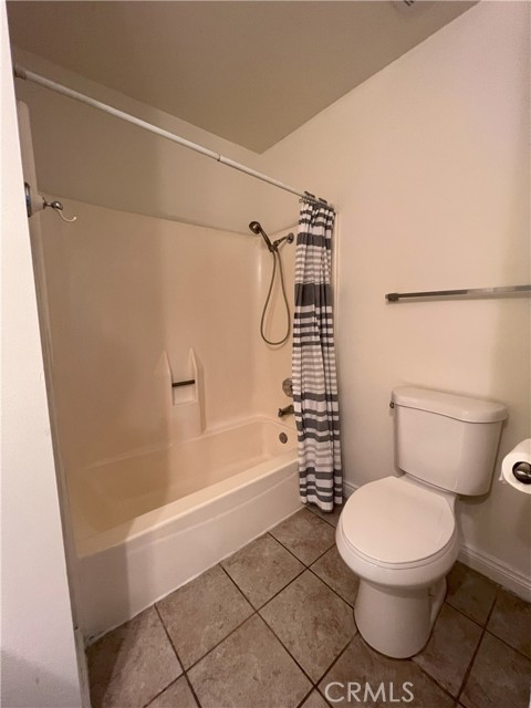 Detail Gallery Image 27 of 29 For 930 N Redding Way #D,  Upland,  CA 91768 - 3 Beds | 2/1 Baths