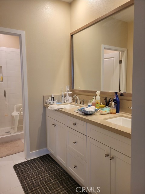 Detail Gallery Image 7 of 11 For 7049 Oregon St, Buena Park,  CA 90621 - 2 Beds | 2/1 Baths