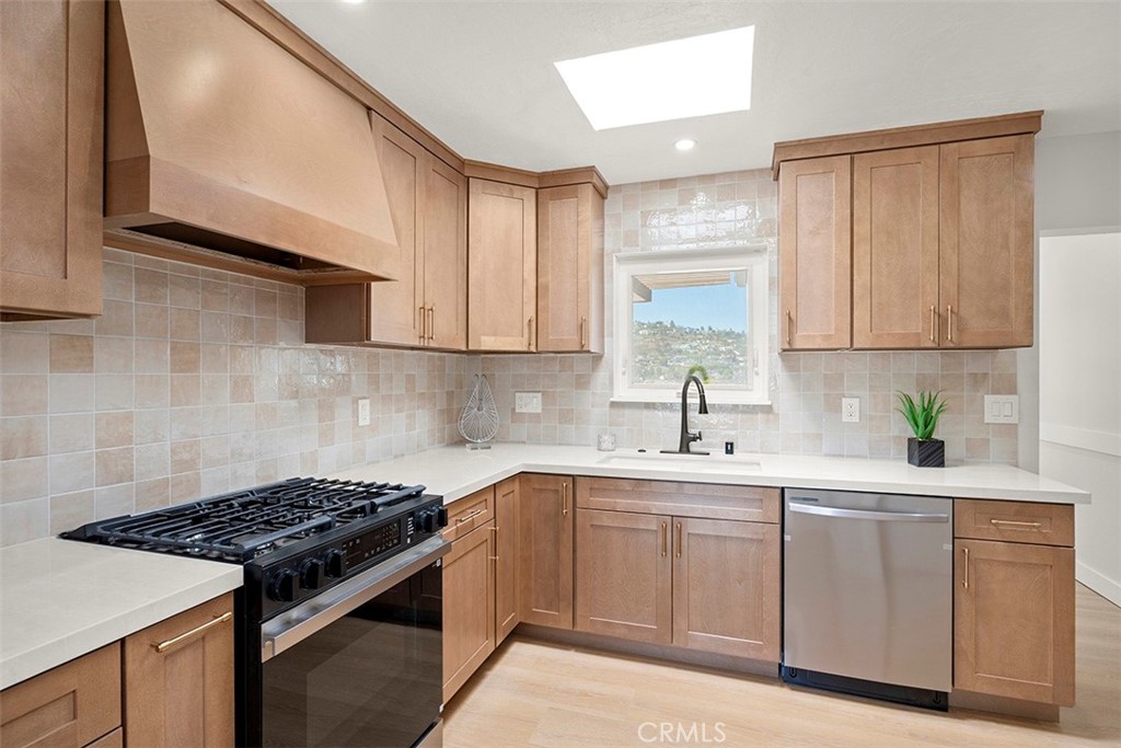 6496 Cleo Street - photo 7