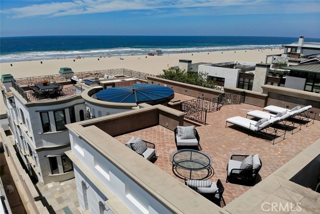 Detail Gallery Image 1 of 1 For 2806 the Strand, Hermosa Beach,  CA 90254 - 6 Beds | 5/3 Baths