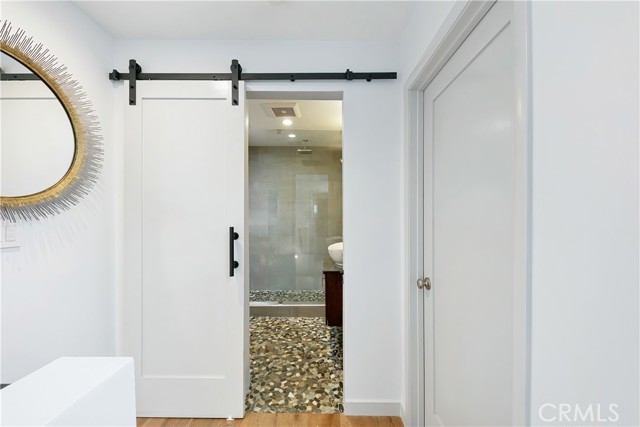 Detail Gallery Image 13 of 41 For 3512 Pacific Ave #2,  Los Angeles,  CA 90292 - 2 Beds | 2 Baths